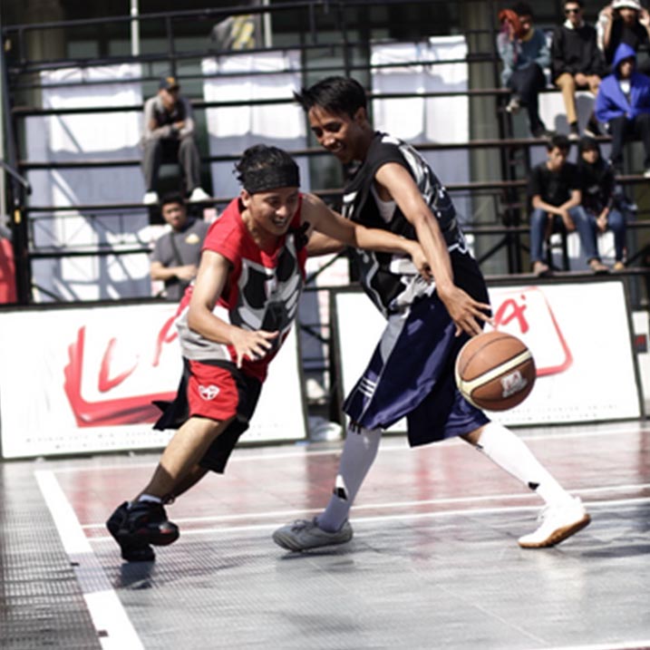 Affan ‘Joshua’ Haris, a.k.a. Tsunami saat tampil di LA Streetball