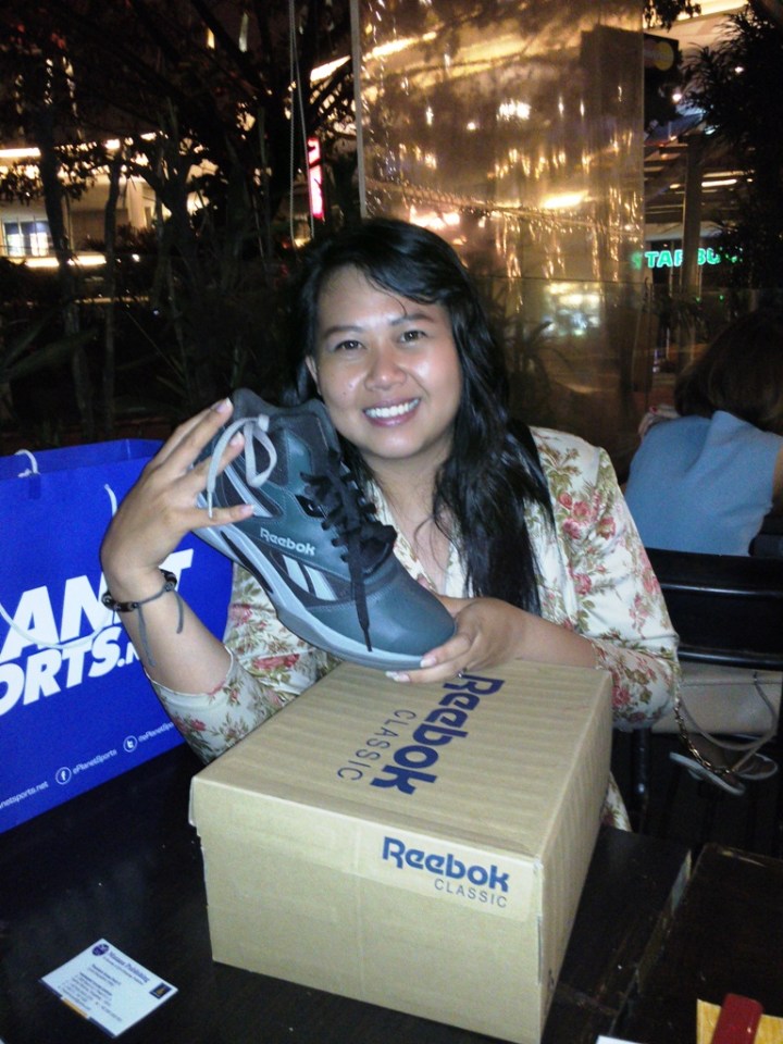 Theodora Arnes Putri Pemenang lelang ke-2 ngobrolbasket.com