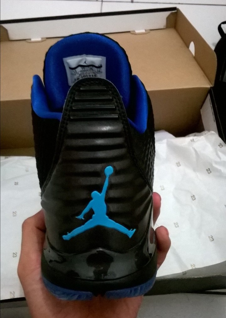 Airjordan superfly 3 playoffs tampak  belakang