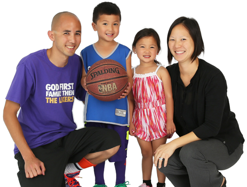 Collin Tjin with family (pic by parentingoc.com)