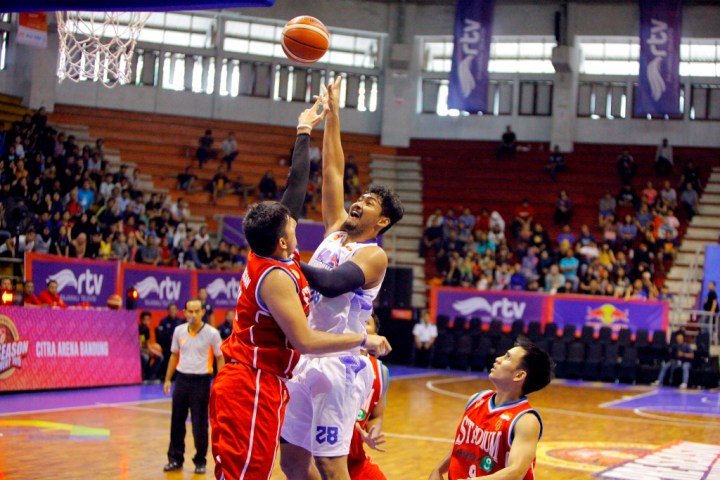 Fendi Pratama Yudha , JNE Bandung Utama