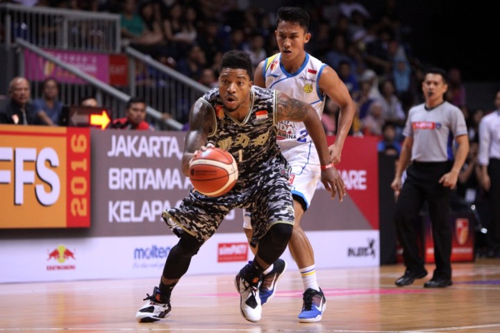 Jamarr Andre Johnson cetak double double (19 poin dan 12 rebound)-IBL