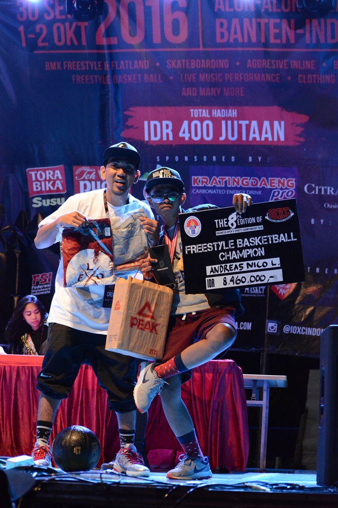 The Best Freestyler In Indonesia at TGIF 2016 Andreas Nico Lukifala a.k.a Lolipop @nicolollypop Masa Depan Freestyle Jakarta