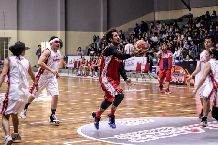 AKsi Kelly Purwanto di pertandingan Selebritis BOC